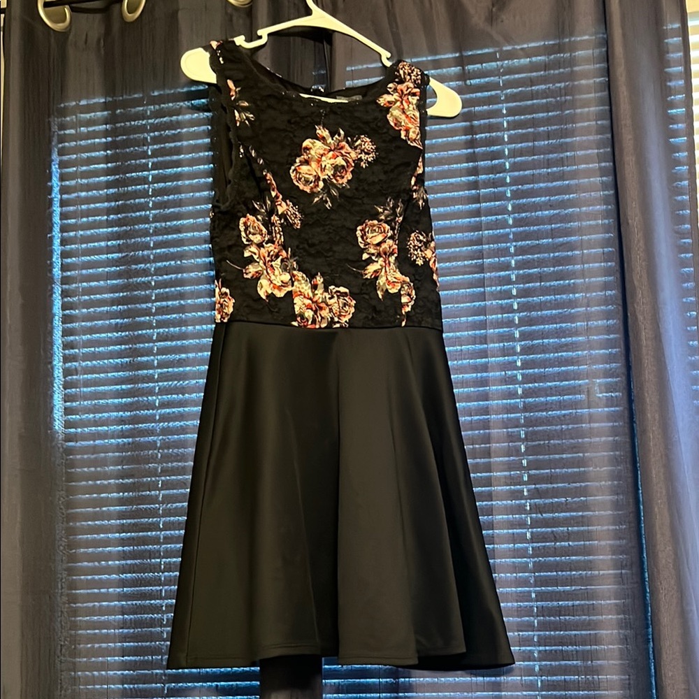 Lily Rose Black Lace Dress